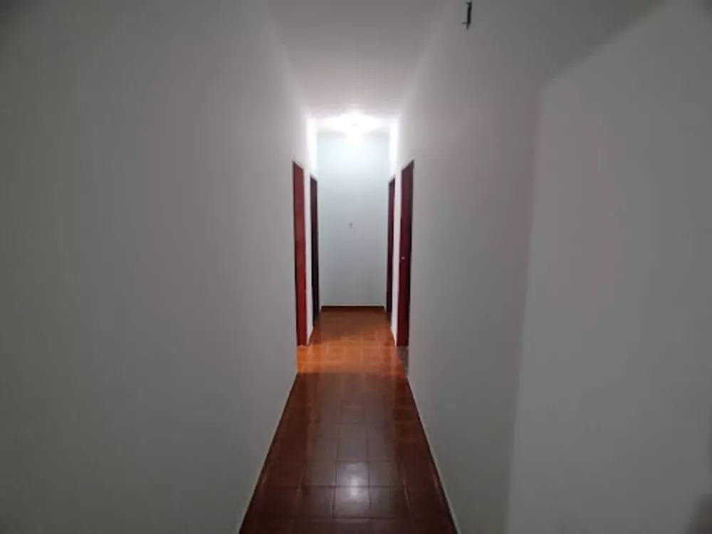 Casa à venda com 3 quartos, 152m² - Foto 8