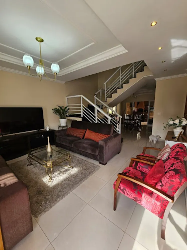 Sobrado, 3 quartos, 250 m² - Foto 2