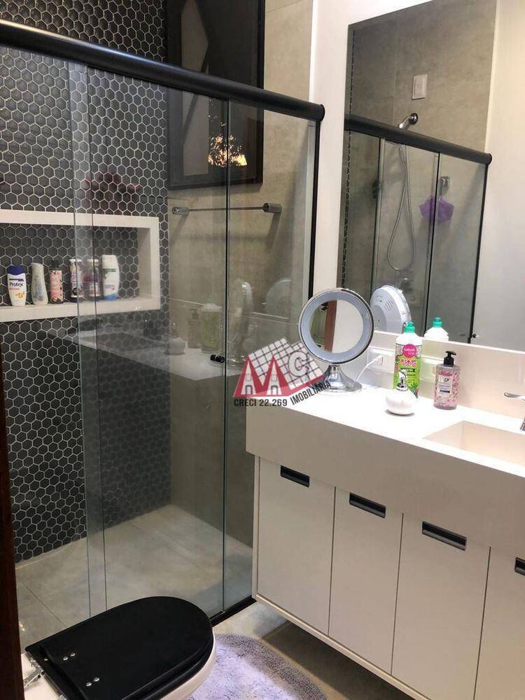 Casa de Condomínio à venda com 4 quartos, 398m² - Foto 4