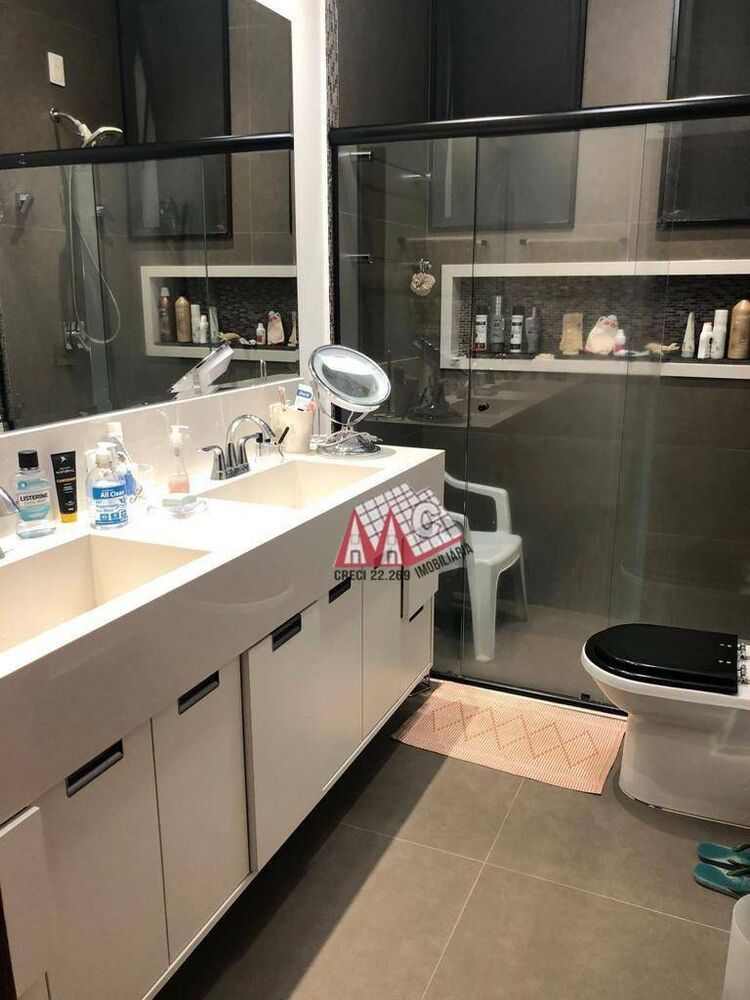 Casa de Condomínio à venda com 4 quartos, 398m² - Foto 3