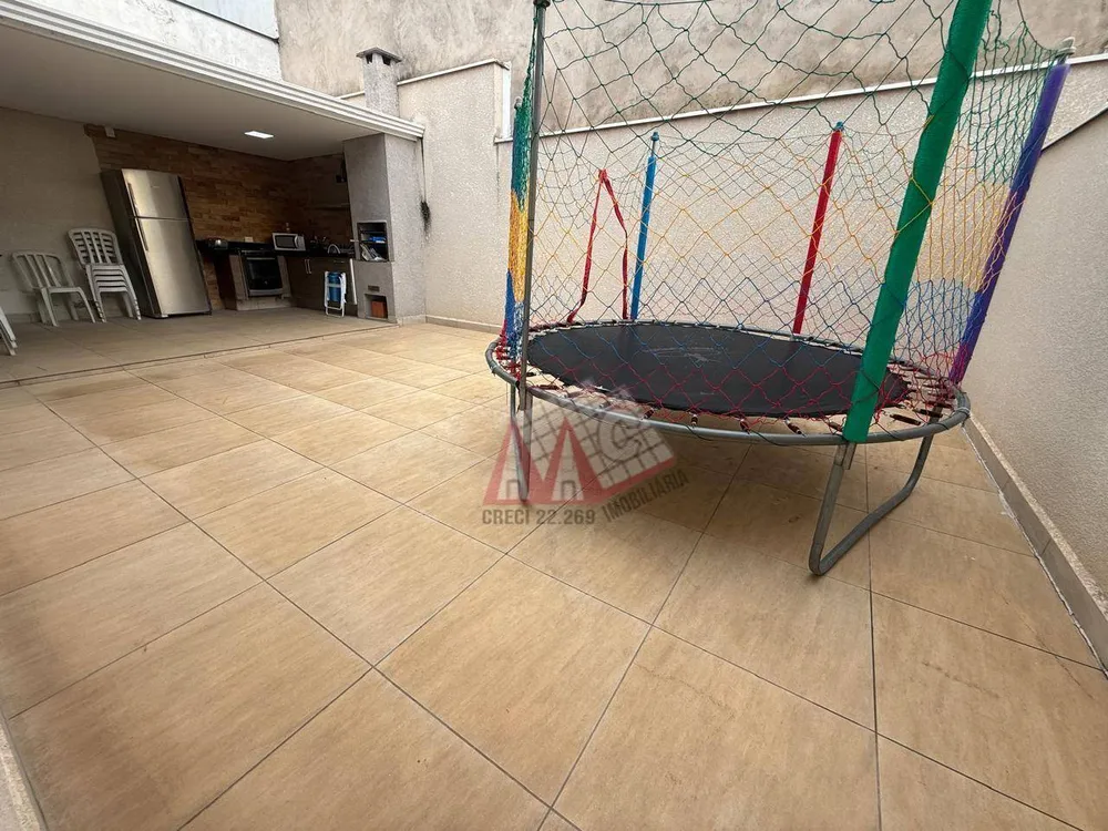 Sobrado, 3 quartos, 193 m² - Foto 2