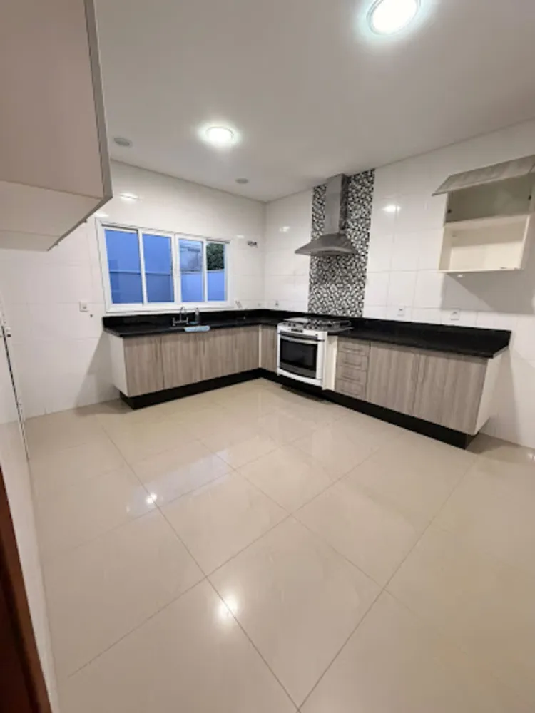 Sobrado, 4 quartos, 228 m² - Foto 5
