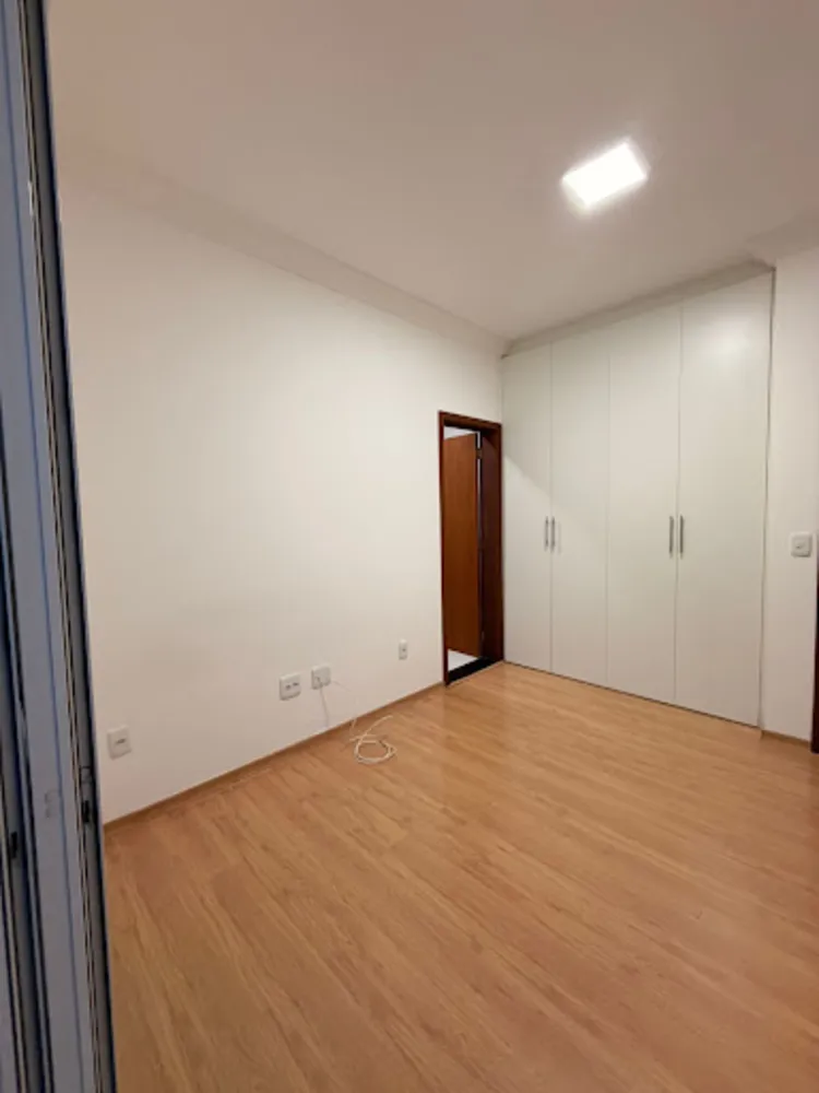 Sobrado, 4 quartos, 228 m² - Foto 8