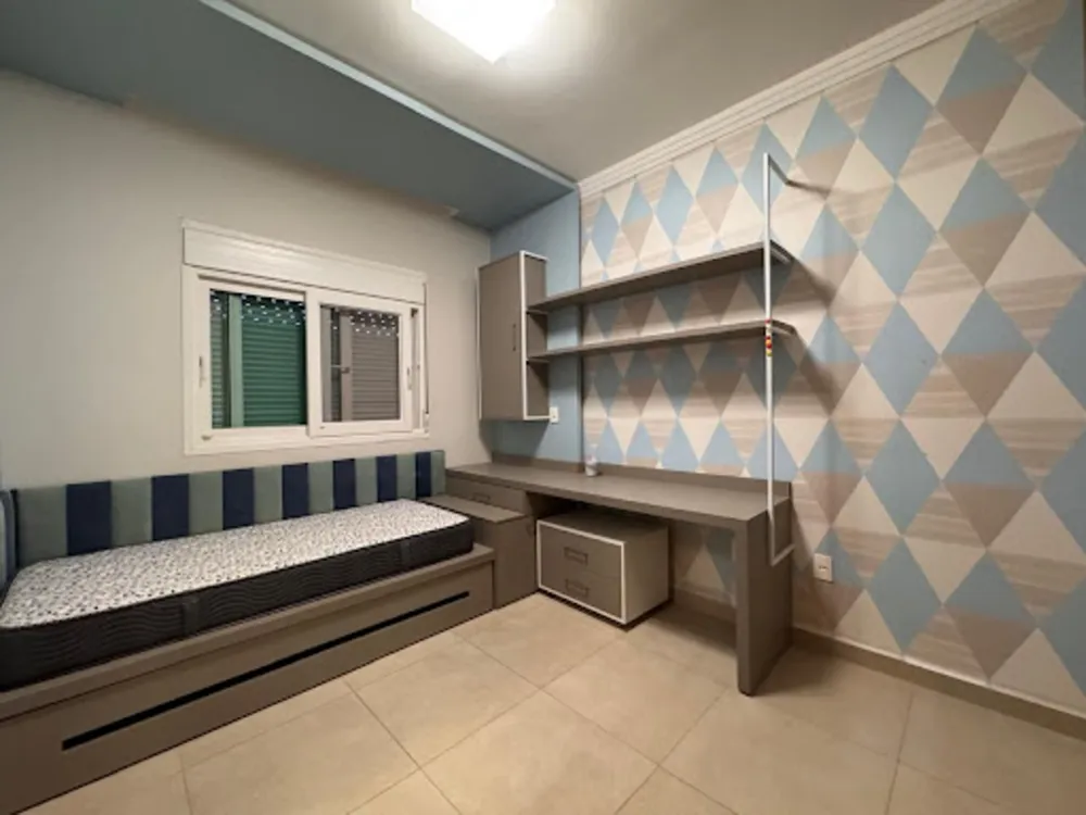 Sobrado, 3 quartos, 213 m² - Foto 2