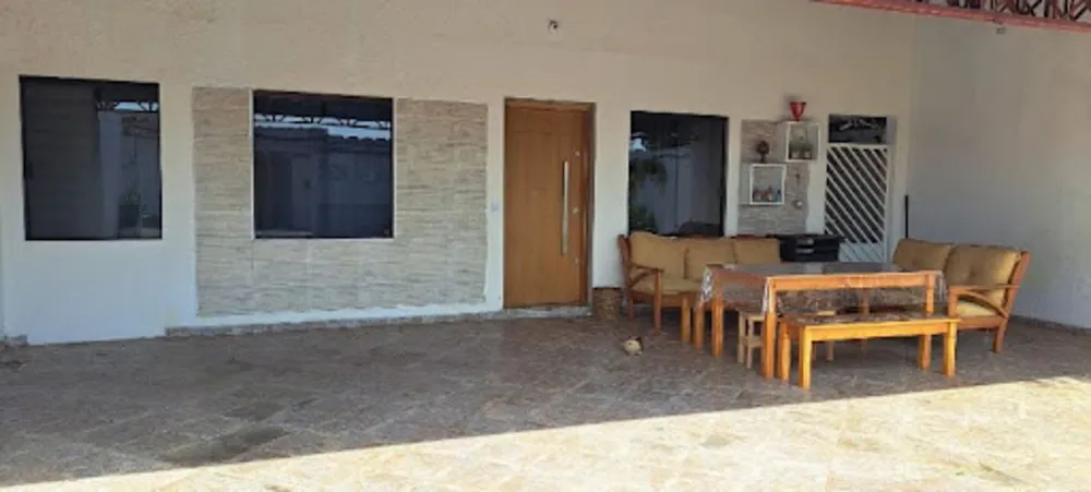 Casa, 3 quartos, 193 m² - Foto 2