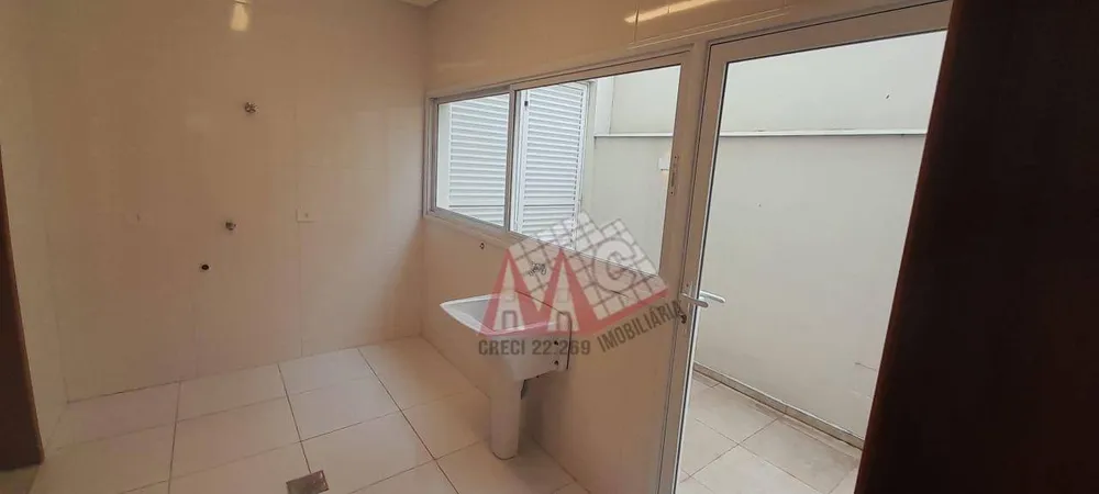 Sobrado, 3 quartos, 245 m² - Foto 3
