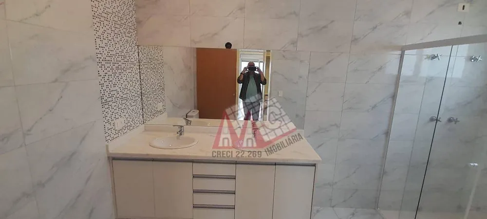 Sobrado, 3 quartos, 245 m² - Foto 1