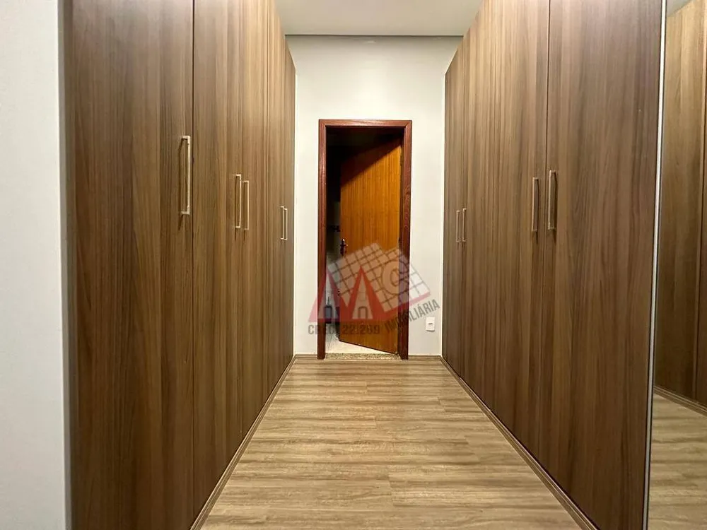 Sobrado, 4 quartos, 188 m² - Foto 1