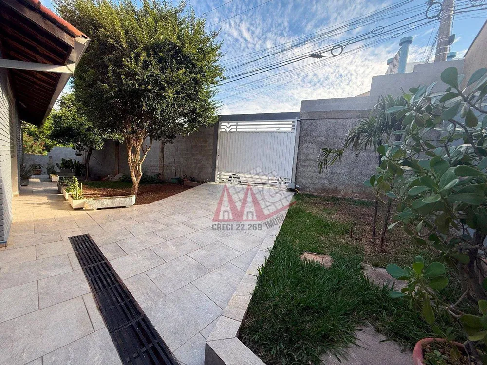 Casa, 3 quartos, 194 m² - Foto 2