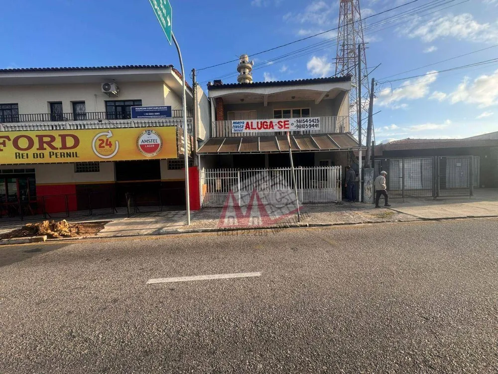 Casa, 3 quartos, 200 m² - Foto 8