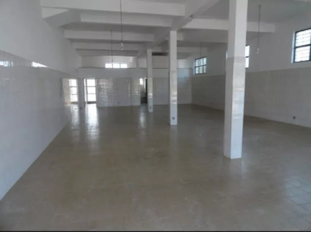 Casa à venda com 3 quartos, 465m² - Foto 1