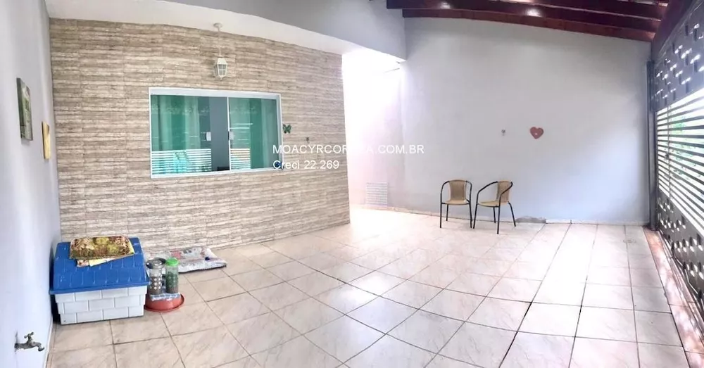 Casa de Condomínio à venda com 3 quartos, 132m² - Foto 1