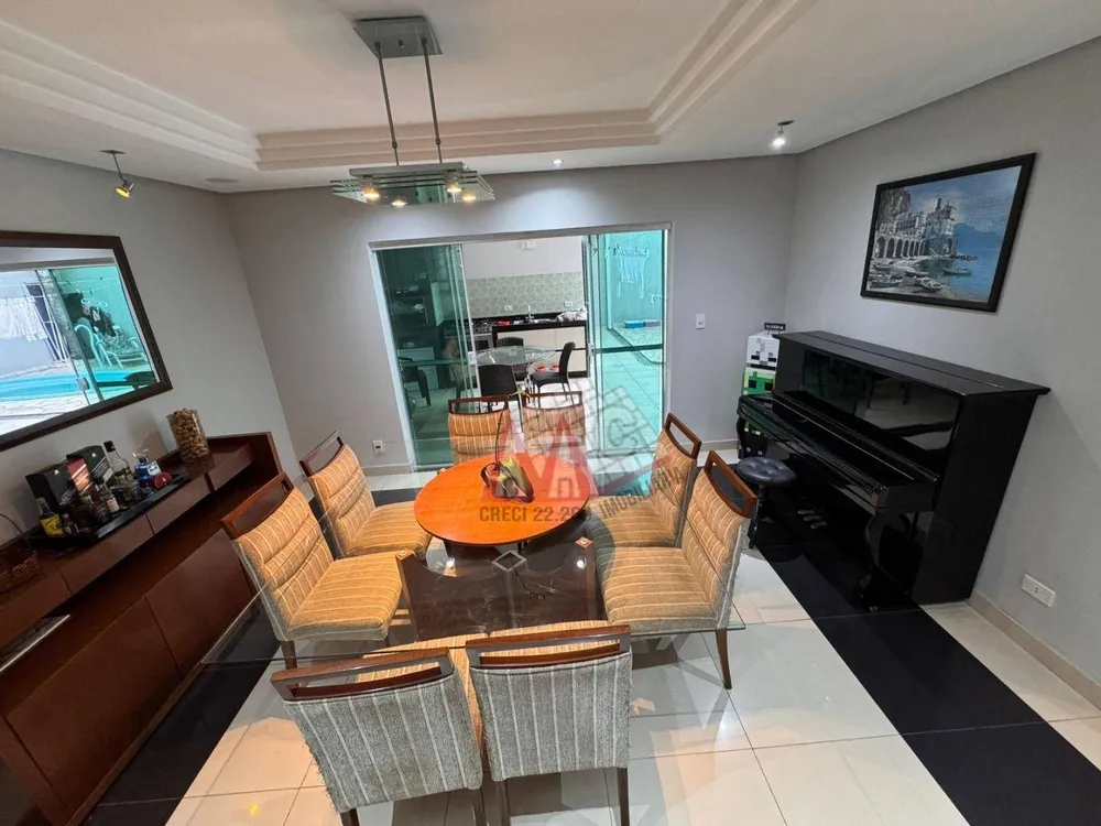 Sobrado, 3 quartos, 241 m² - Foto 6
