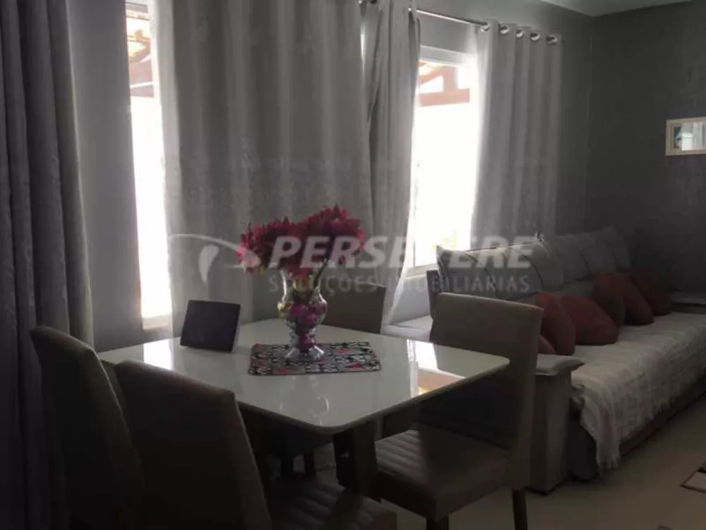 Casa, 3 quartos, 165 m² - Foto 1