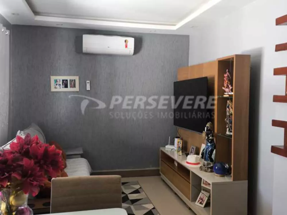 Casa, 3 quartos, 165 m² - Foto 2