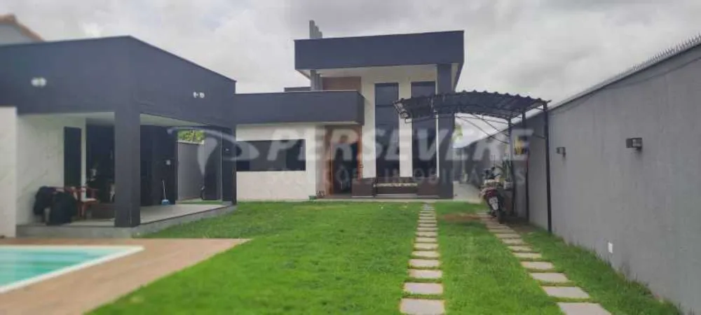 Casa, 3 quartos, 184 m² - Foto 1