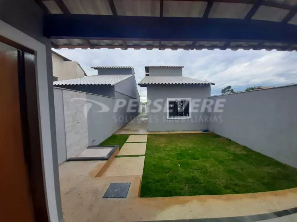 Casa à venda com 2 quartos, 72m² - Foto 12