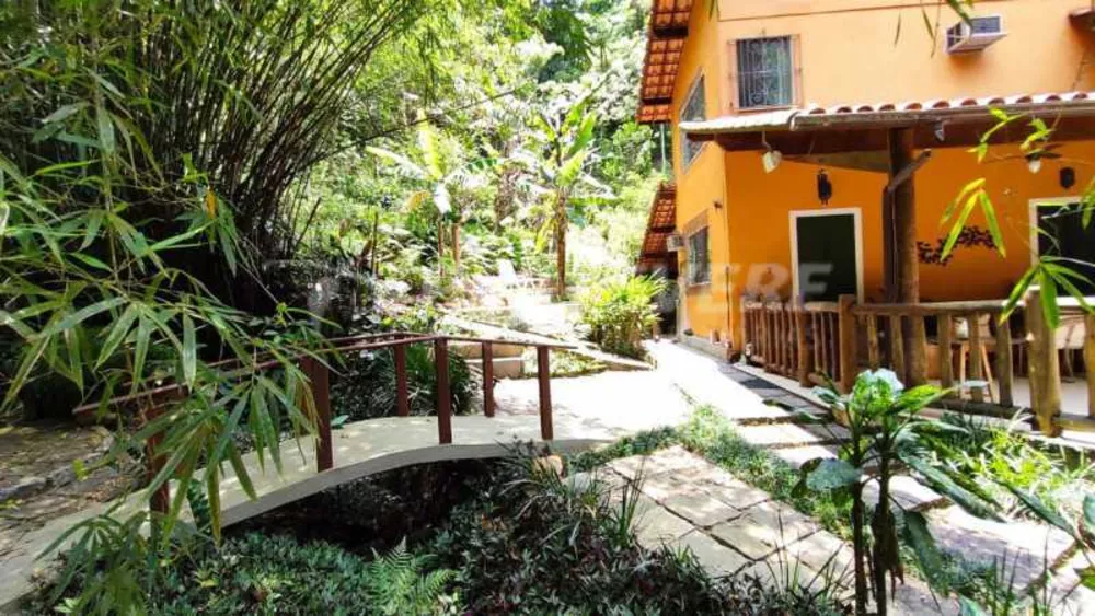 Casa, 5 quartos, 270 m² - Foto 10