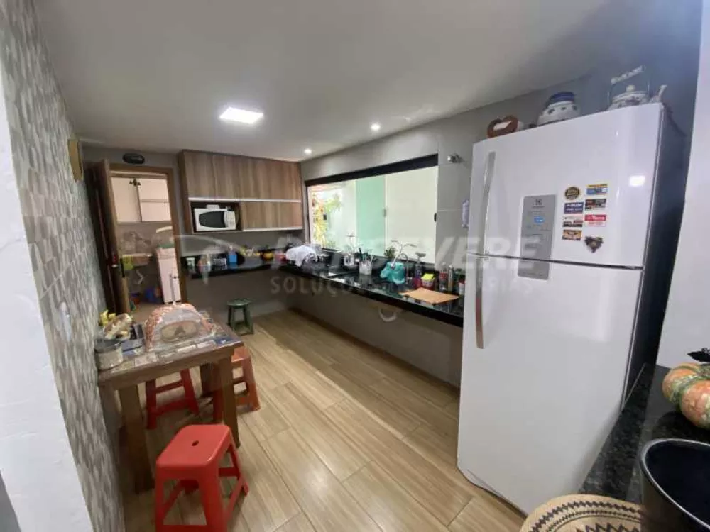 Casa, 3 quartos, 163 m² - Foto 3