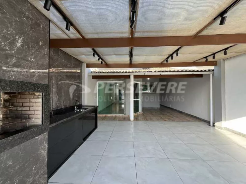 Casa à venda com 2 quartos, 124m² - Foto 4