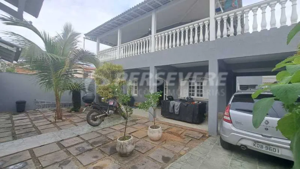 Casa, 4 quartos, 351 m² - Foto 1