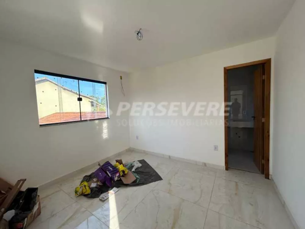 Casa à venda com 3 quartos, 110m² - Foto 8