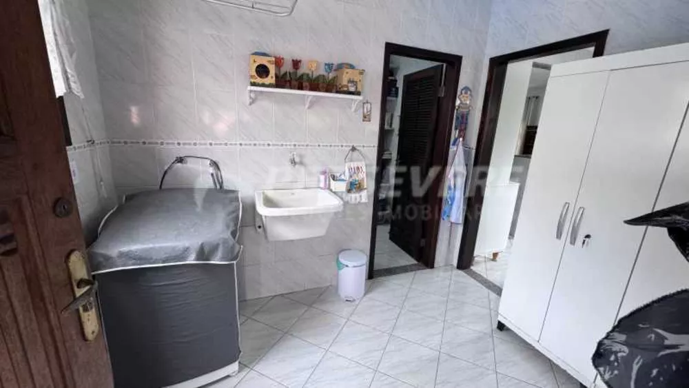Casa, 4 quartos, 270 m² - Foto 11