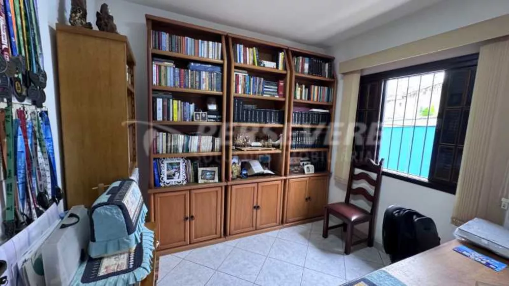 Casa, 4 quartos, 270 m² - Foto 17
