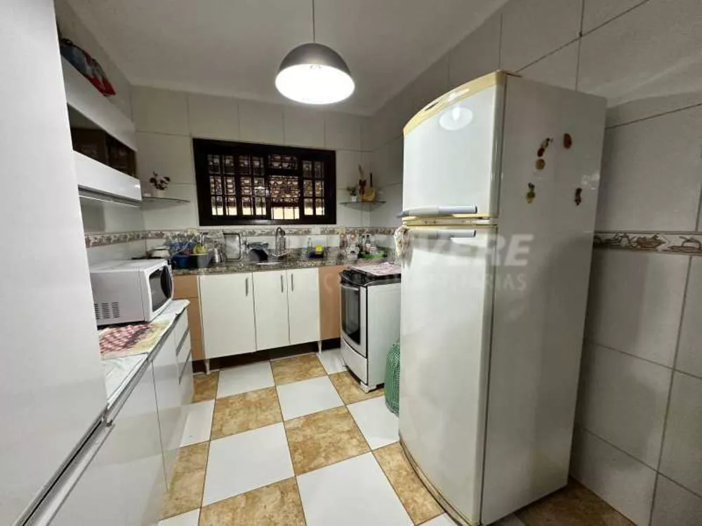 Casa, 4 quartos, 252 m² - Foto 7