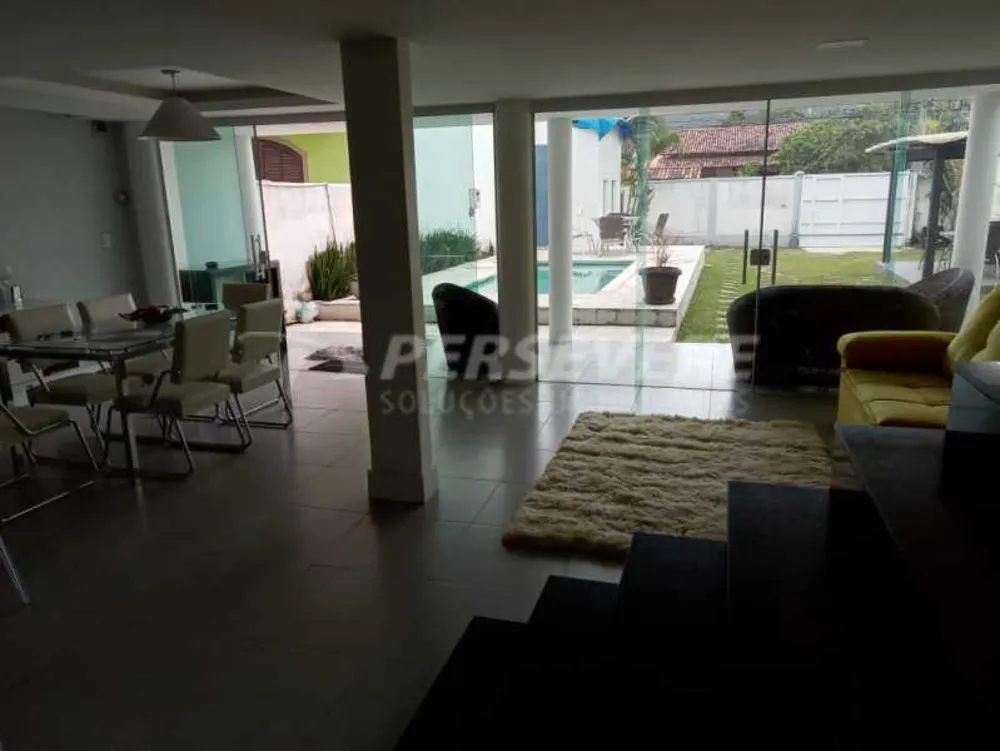 Casa, 3 quartos, 235 m² - Foto 3
