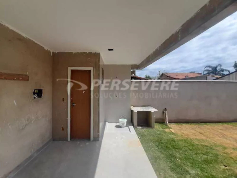 Casa, 3 quartos, 108 m² - Foto 1
