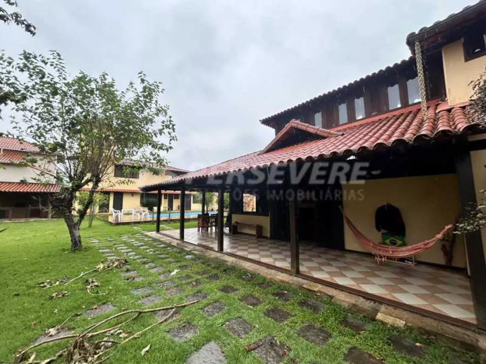 Casa, 5 quartos, 248 m² - Foto 2