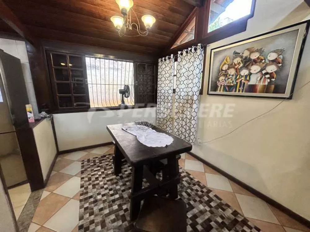 Casa, 5 quartos, 248 m² - Foto 4