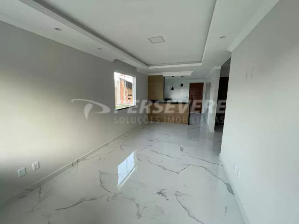 Casa, 3 quartos, 92 m² - Foto 3