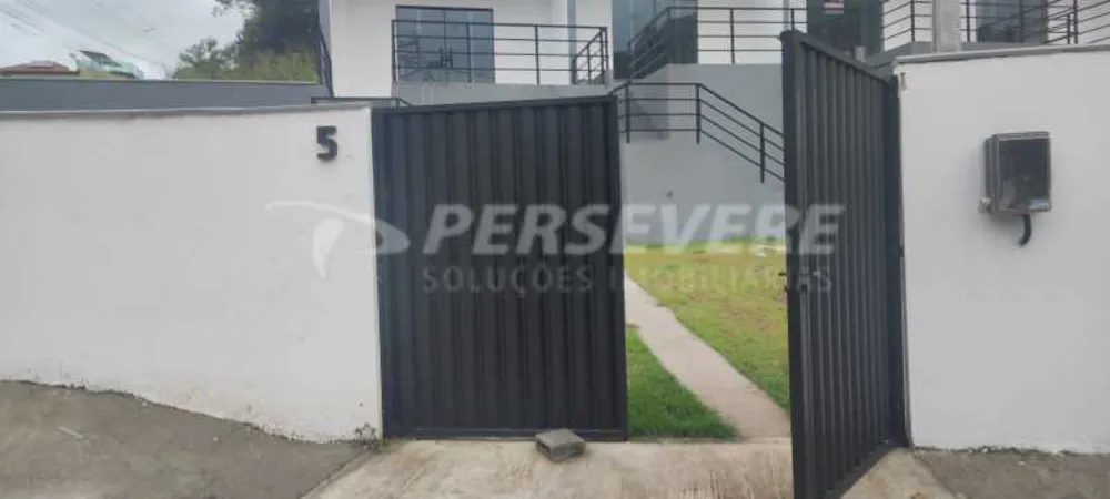 Casa, 2 quartos, 62 m² - Foto 1