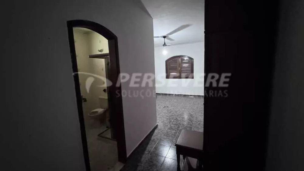 Casa, 4 quartos, 240 m² - Foto 18