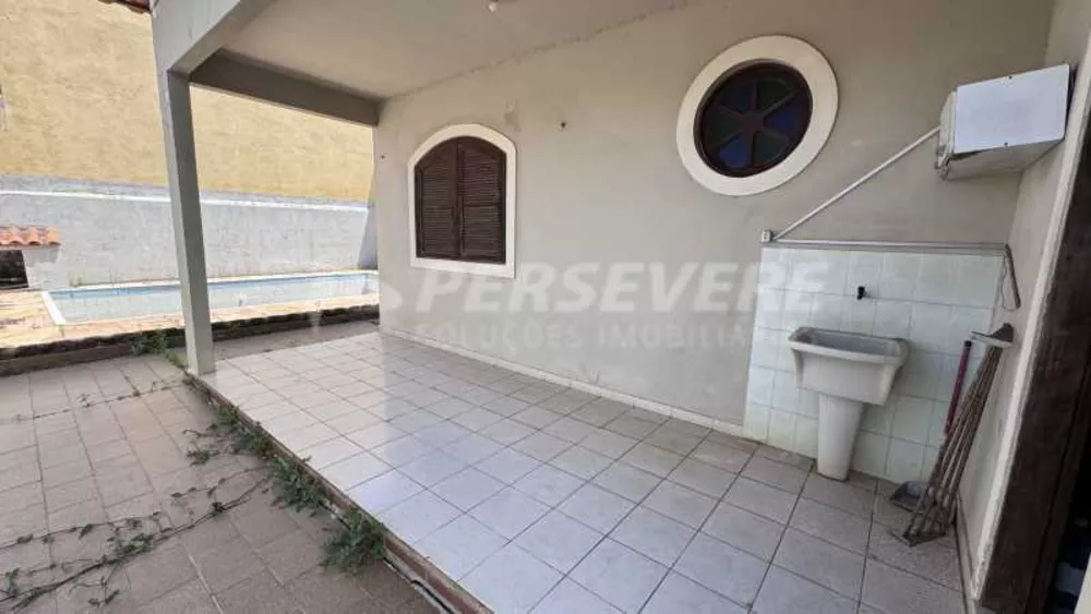 Casa, 4 quartos, 240 m² - Foto 11