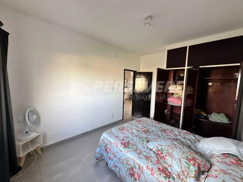 Casa, 2 quartos, 286 m² - Foto 1