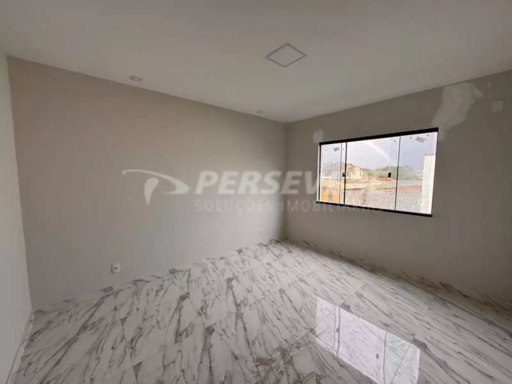 Casa, 3 quartos, 92 m² - Foto 1