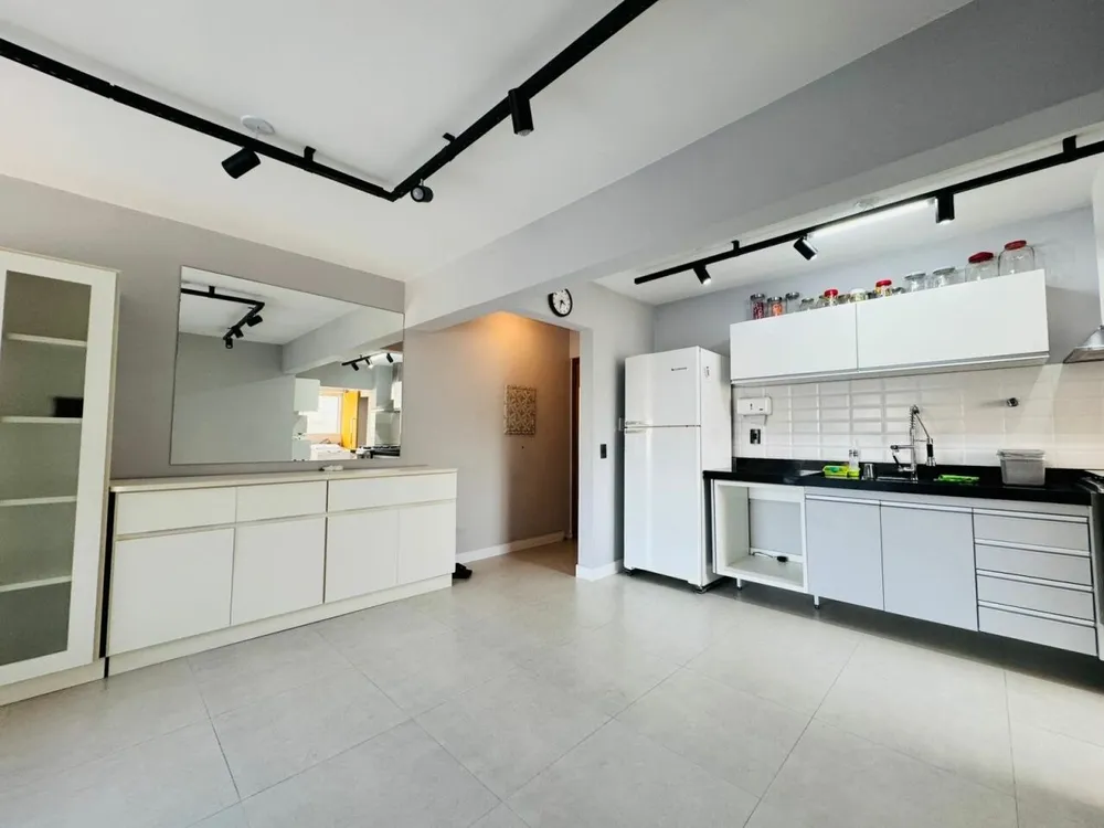 Apartamento, 2 quartos, 70 m² - Foto 2