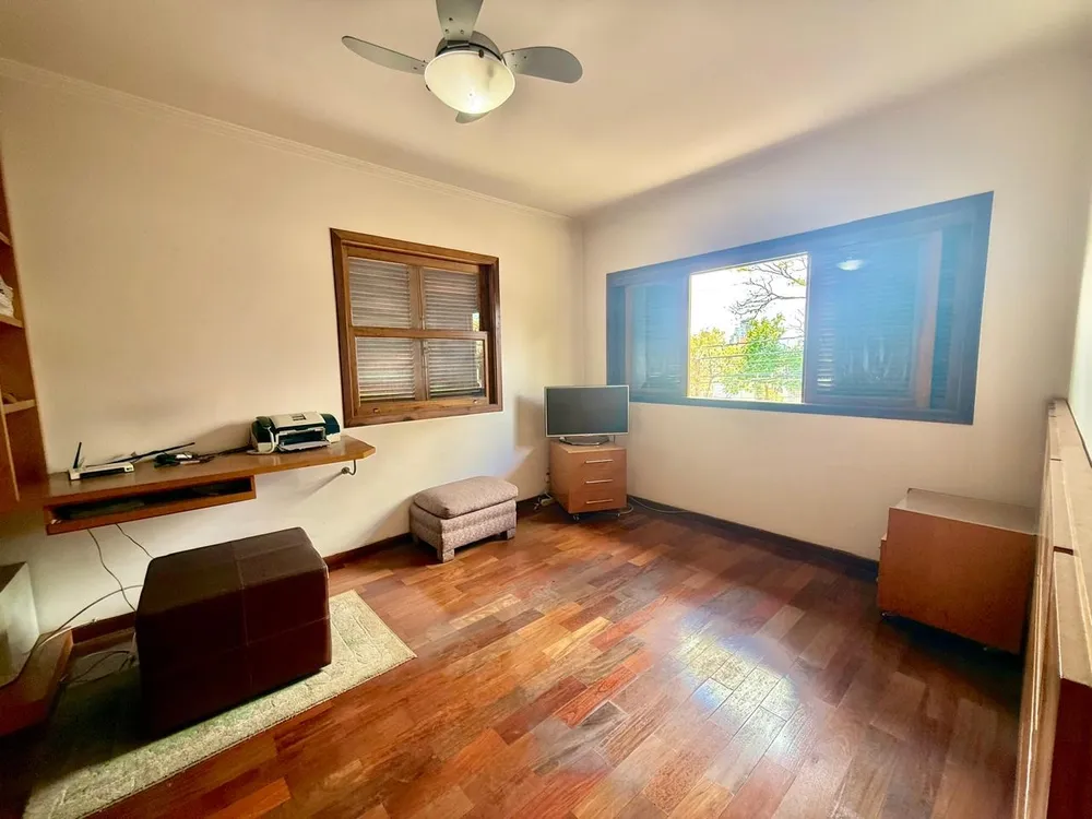 Casa, 4 quartos, 250 m² - Foto 9
