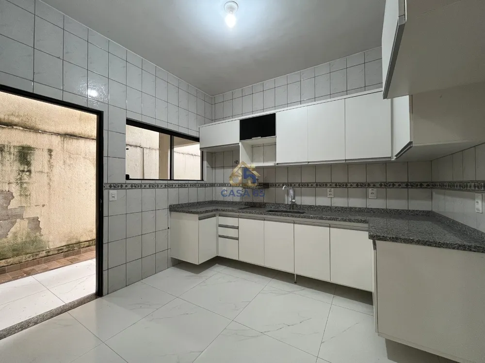 Casa, 3 quartos, 159 m² - Foto 3