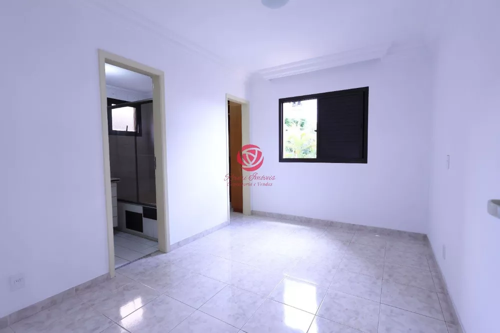 Apartamento, 3 quartos, 140 m² - Foto 1