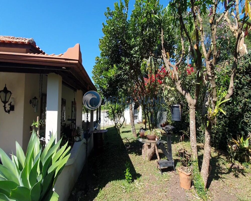 Casa à venda com 2 quartos, 177m² - Foto 3