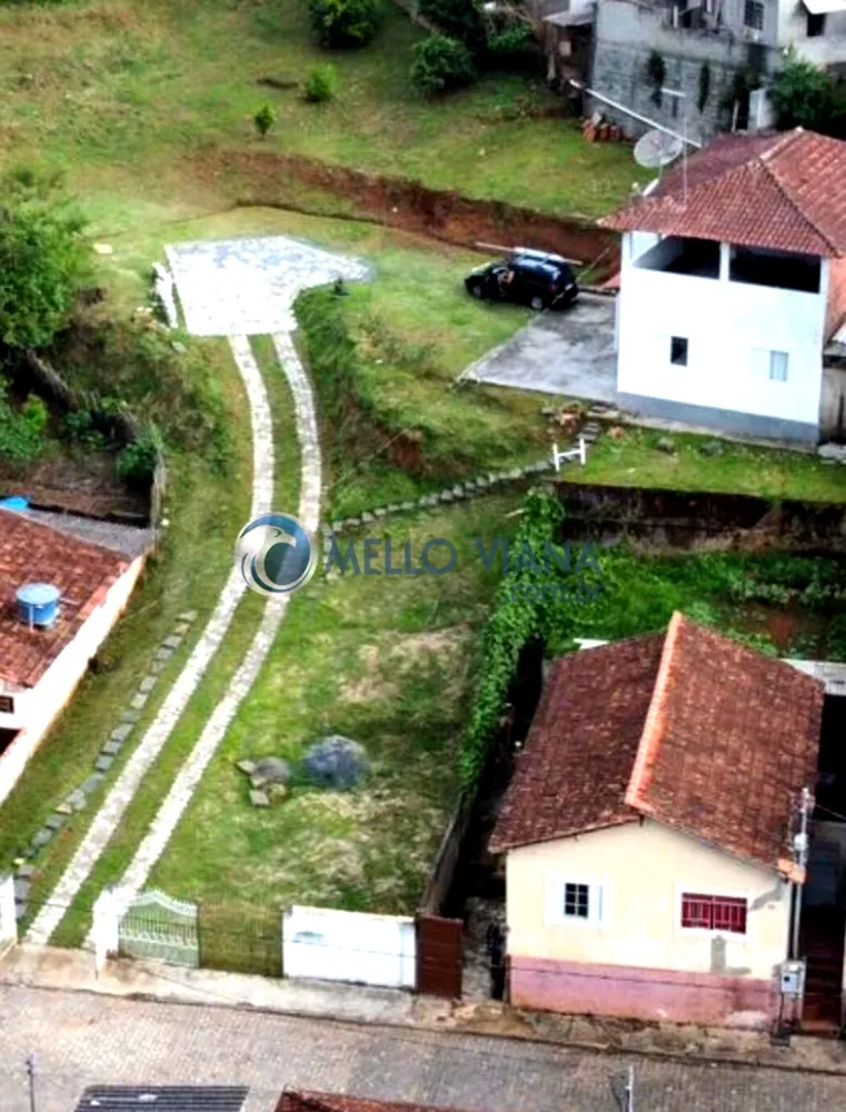 Chácara, 3 quartos, 1113 m² - Foto 1