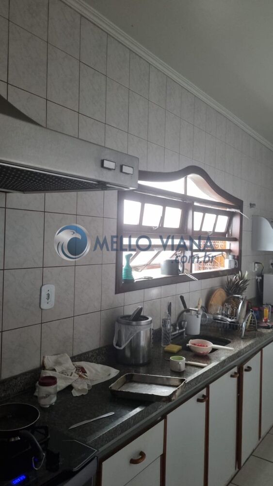 Casa, 5 quartos, 343 m² - Foto 2