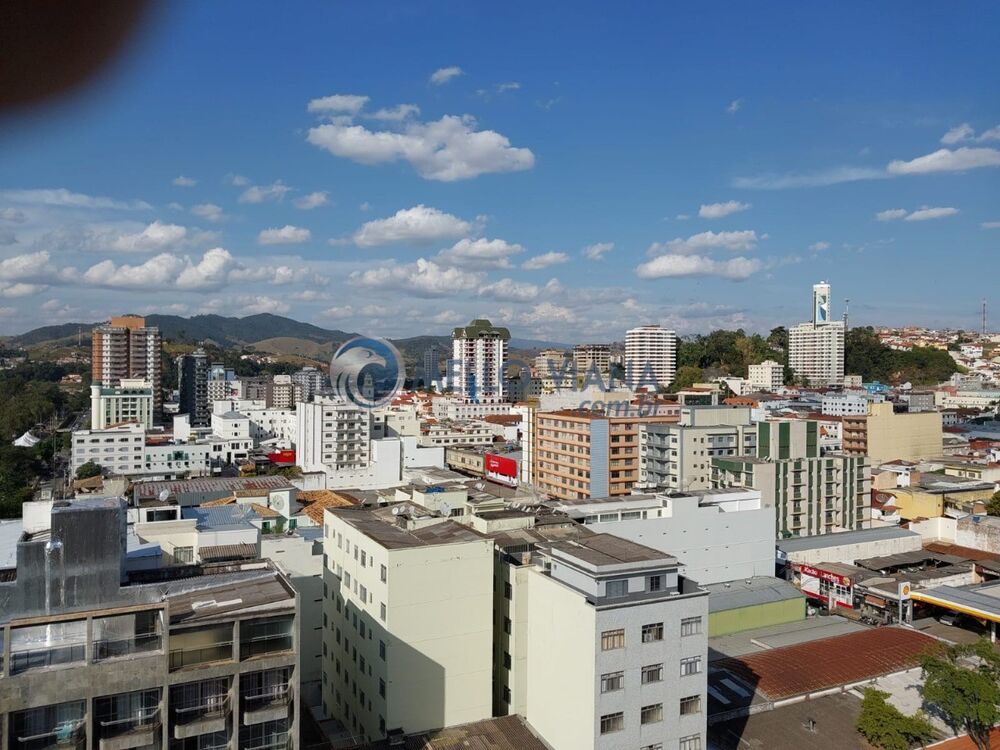 Apartamento à venda com 4 quartos, 166m² - Foto 2
