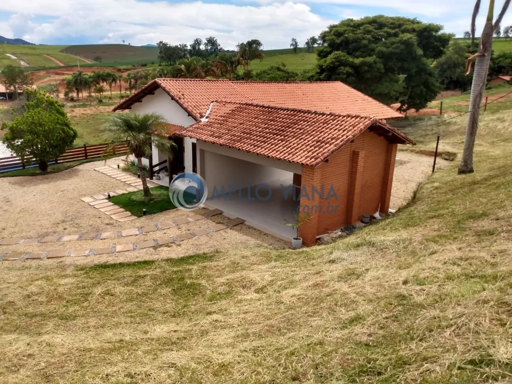 Chácara, 4 quartos, 1500 m² - Foto 1