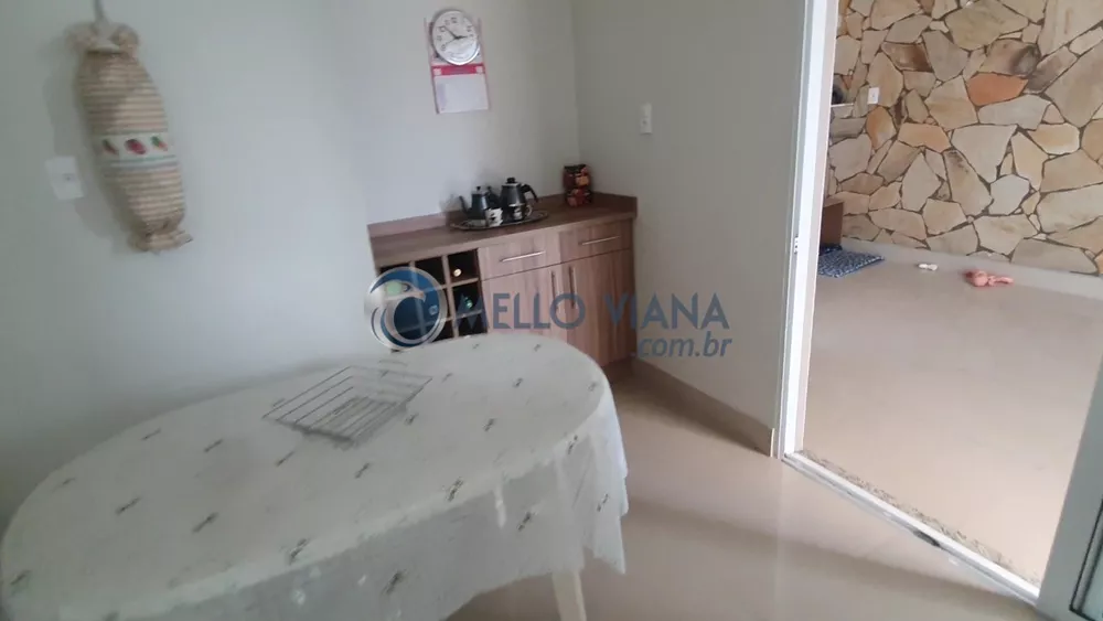 Casa à venda com 4 quartos, 210m² - Foto 12