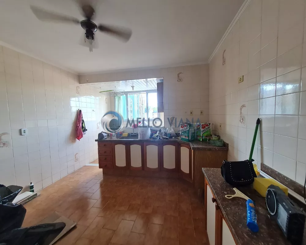 Apartamento à venda com 2 quartos, 80m² - Foto 4